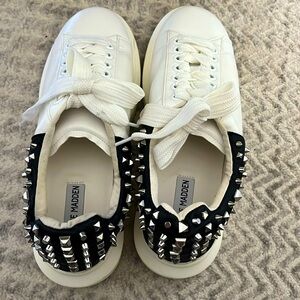 COPY - Steve Madden Women's Catcher Sneaker